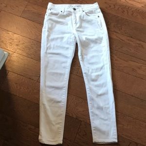 Acynetic white jeans